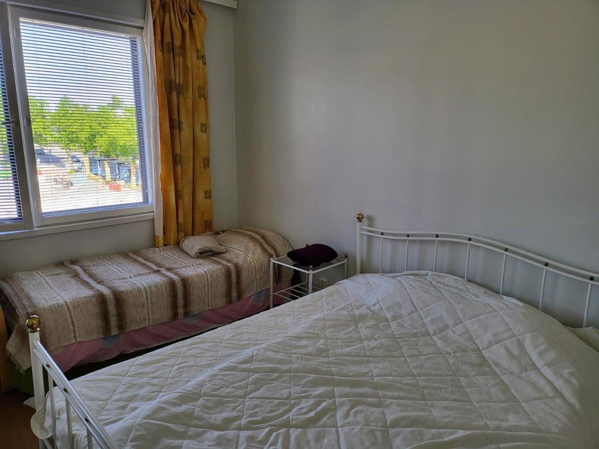 Two Room Apartment Near Harbour Turku Esterno foto
